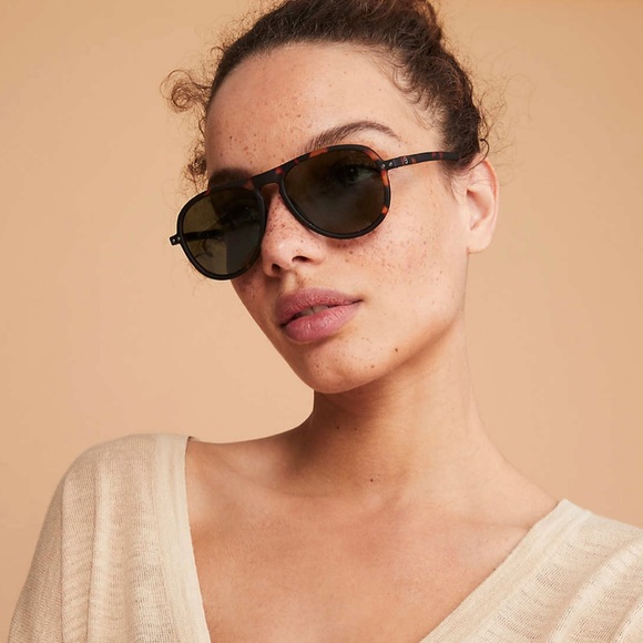 IZIPIZI Sunglasses aviator NWT and box - Picture 2 of 8